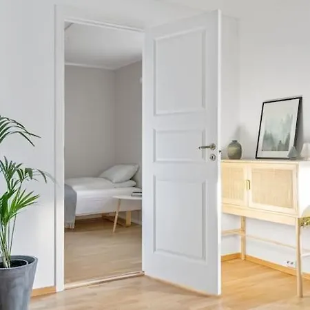 Cosy With Everything You Need Lägenhet *